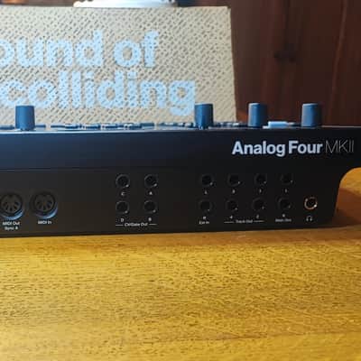 Elektron Analog Four MKII 4-Voice Tabletop Analog Synthesizer 2020 - Present - Black image 6