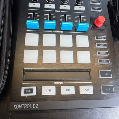 Native Instruments Traktor Kontrol D2 2010s - Black image 5