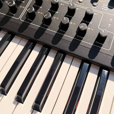 Dave Smith Instruments Prophet 08 PE [MINT!] image 3