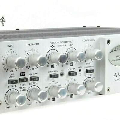 Avalon VT-747sp Stereo Vacuum Tube Compressor / Equalizer | Reverb