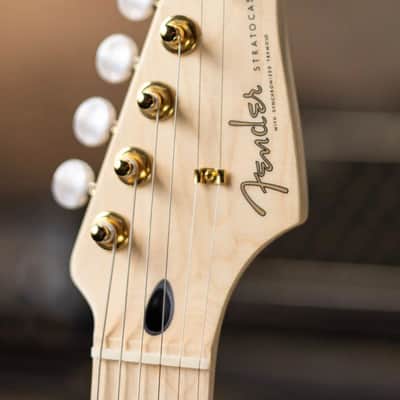 Fender STR RK Richie Kotzen Signature Stratocaster MIJ 2008 - Present - See Thru Red image 3