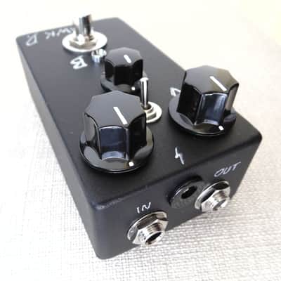 Rawk D King of Blues  Bluesbreaker Point To Point Clone Overdrive Booster Effects Pedal image 4