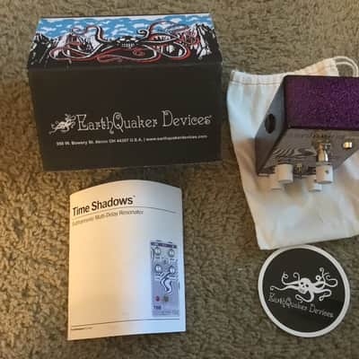 EarthQuaker Devices Time Shadows II Subharmonic Multi-delay Resonator Pedal 2023 - Maroon/White image 6