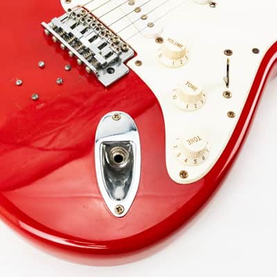 Squier Affinity Series Stratocaster – 22-Fret Rosewood Fretboard – 1997–2000 – Torino Red – Used; Good Condition image 15