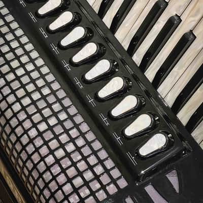 Excelsior 1304 BCS 96 Bass 4 Voice Accordion - Black image 3