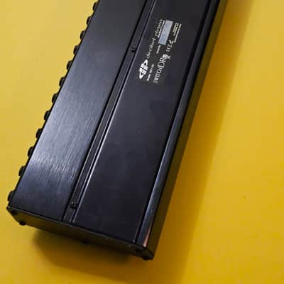 Decibel Eleven Dr. Switch Doctor MIDI Controller/Loop Switcher image 3