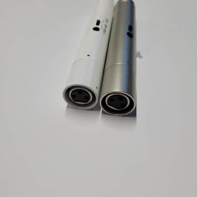 *Pair* MXL Mic Mate Dynamic XLR to USB Adapter - 1 White, 1 Silver image 3