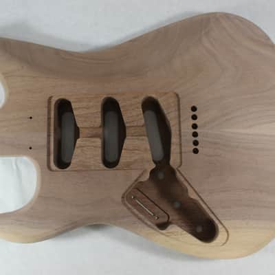 Unfinished Walnut SSS Hardtail guitar body - fits Fender Strat Stratocaster necks J1730 image 4