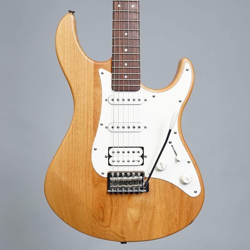 Yamaha Pacifica 112 - Natural image 1