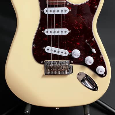 Harley Benton ST-62 Strat-Style Electric Guitar Vintage White Finish image 2