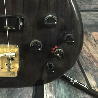 Yamaha  TRB-6 6 String Fretless Bass  Black with hard shell case image 5