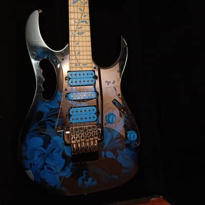 Ibanez JEM7V-WH JEM Steve Vai Signature HSH Electric Guitar