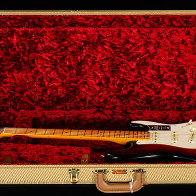 Fender American Ultra Luxe Vintage '50s Stratocaster Maple Fingerboard 3-Color Sunburst (255) image 7