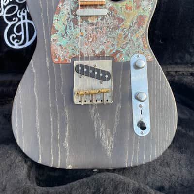 Patrick James Eggle The Oz 2018 - Open pore black grained image 13