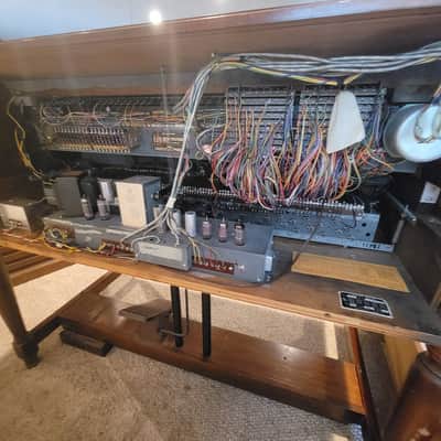 Hammond B3 1969/70 - Mahogany with Leslie image 6