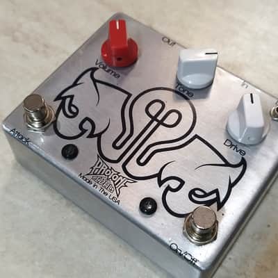 Pro Tone Bulb Deluxe Overdrive Misha Mansoor signature image 1