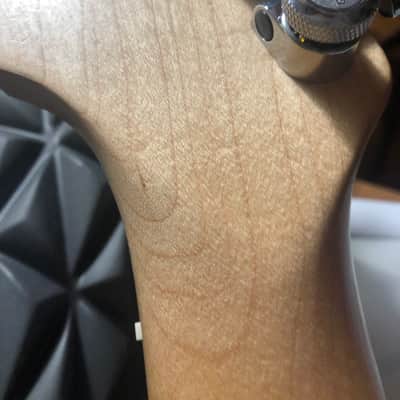 G&L USA Comanche 1/4 sawn Maple Neck 2016 Honeyburst image 5