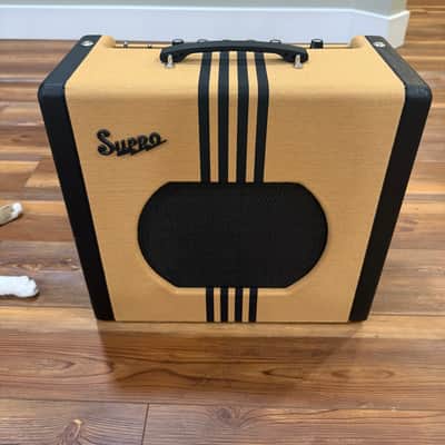Supro 1822R Delta King 12 15-Watt 1x12" Guitar Combo 2021 - Present - Tweed / Black Stripes image 2