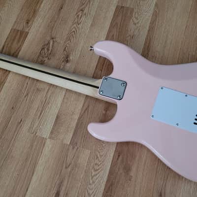 RNC Customs Stratocaster SSS 2026 - Flamingo image 7