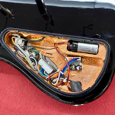 Sadowsky MetroExpress Vintage JJ Bass Fretless, 5-string - Black High Polish image 12
