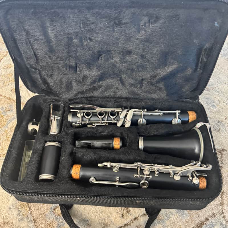 Selmer CL301 Student Model Bb Clarinet image 1