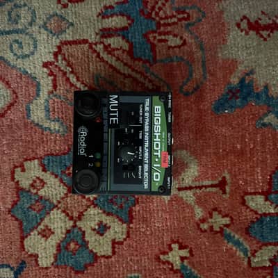Radial Bigshot I/O True-Bypass Instrument Selector V2 2010s - Black/Green image 1