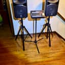 Yamaha StagePas 600i Portable PA System Package- Complete with/ Accessories Shown