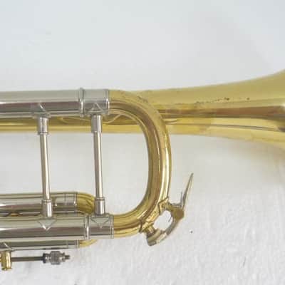 Trompeta Bach Stradivarius 37 Corporation en muy buen estado image 14