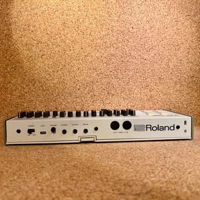 Roland TR-09 Rhythm Composer – Warranty image 10
