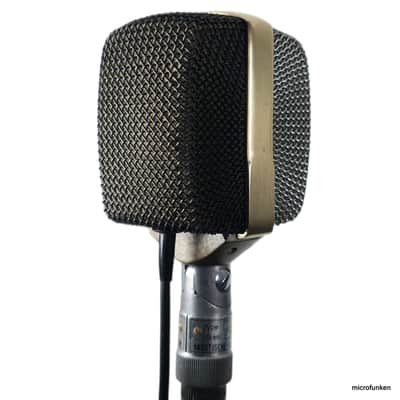 AKG D12 Vintage Microphone. Rare Early Version. Late 1950s Serviced image 5