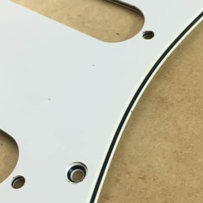 Lefty Vintage Spec Reissue 3-ply  Relic White Stratocaster Fender Pickguard Strat Aged Made in  USA image 6