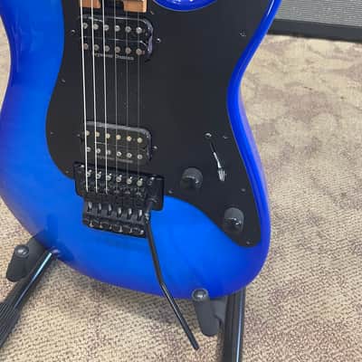 Charvel Pro-Mod Plus So-Cal Style 1 HH FR CM 2025 - Blue Burst image 3