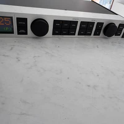 TC Electronic G Major 2 2010s - White image 5