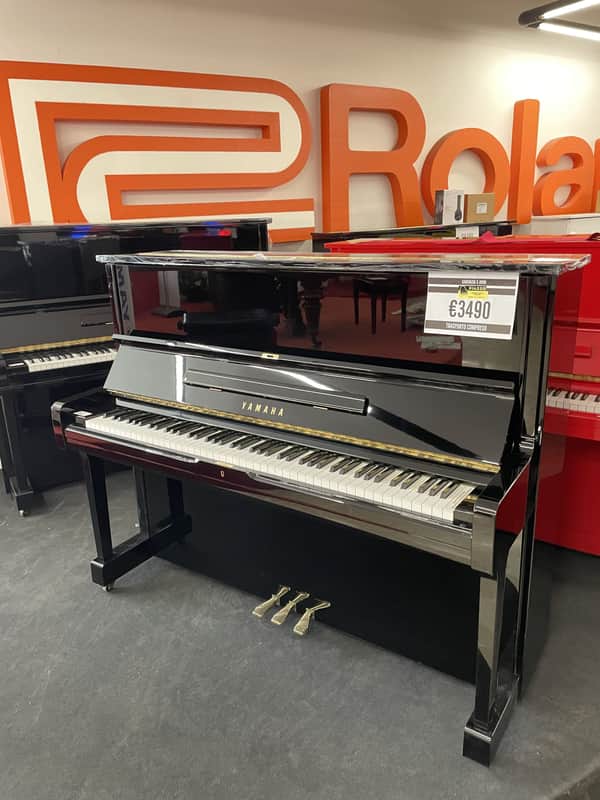 Yamaha PIANOFORTE VERTICALE U1 NERO image 1