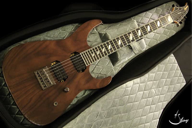 Caparison Dellinger II FX-WM  Natural image 1