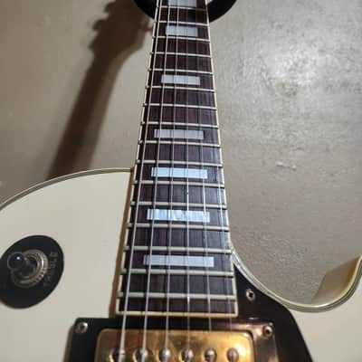 Epiphone Les Paul Custom 1993 Alpine White with SKB Case image 3