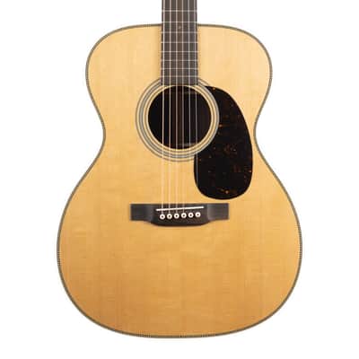 Martin 000-28 Standard Series Acoustic Guitar - Natural image 1