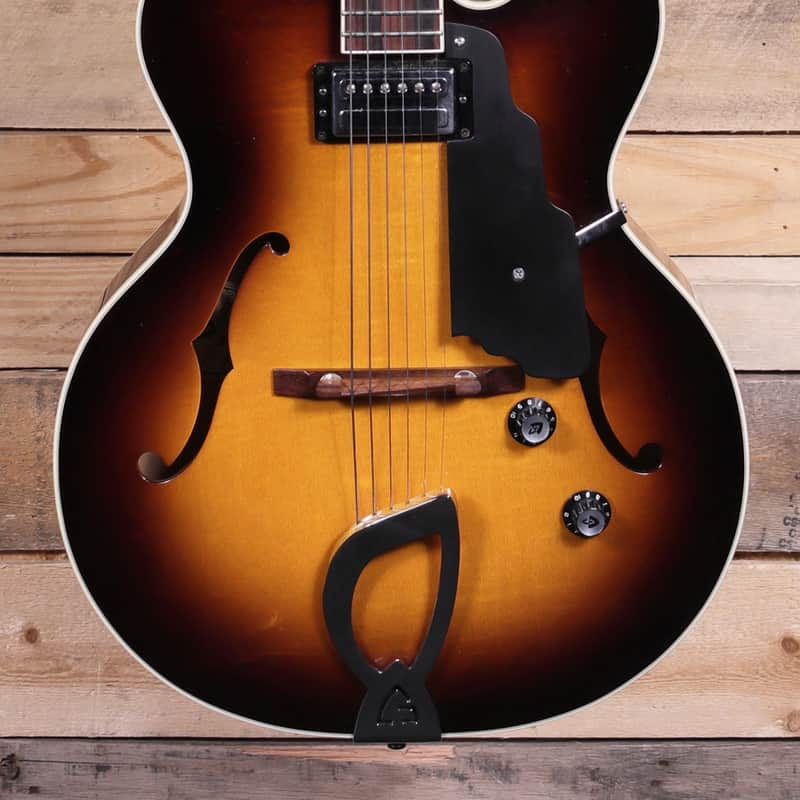 Guild X-150 Semi-Hollow Guitar w/ Case “Excellent Condition” B…