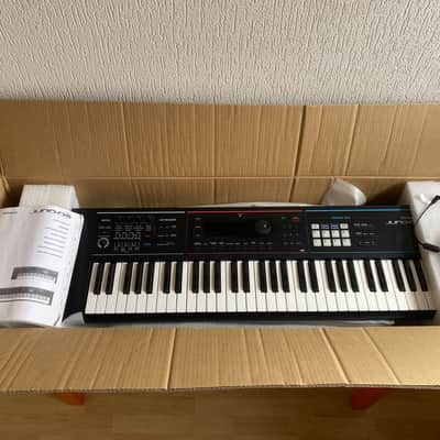 Roland Juno DS61 Synthesizer 2018 - Present - Black image 4