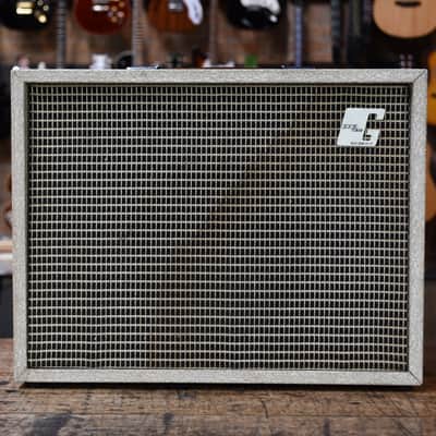 Guyatone GA-410 Tube Amplifier 1960's image 2