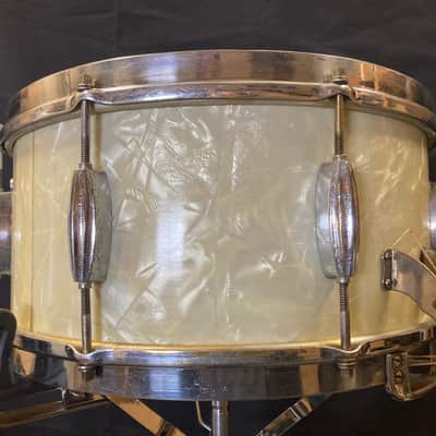 Slingerland - 1930s, 6.5x14" Gene Krupa No. 111, Radio King Snare Drum. White Marine Pearl image 11