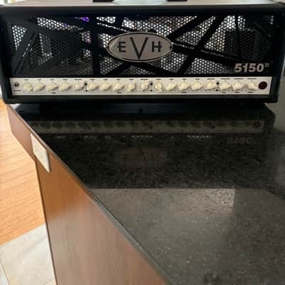 EVH 5150 III 100 watt amp head 2007 Black and White trim image 4