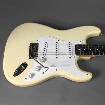 Vintage Fender Japan Strat MIJ 62RI Olympic White Reverse Nitro Relic Neck Hendrix Tribute Rare Guitar 7.6 lb Tweed HSC image 13