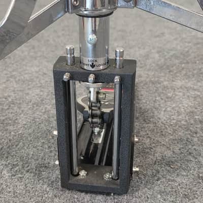Used DW 5000 Two Leg Hi Hat Stand - Good image 5