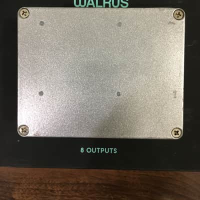 Walrus Audio Aetos 120V Clean Power Supply V1.5 Limited Edition - Platinum Series 2023 - Platinum image 3