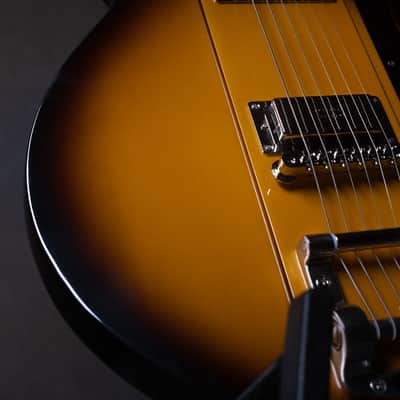 Eastman Juliet HJ1 Henry James Signature guitar image 5