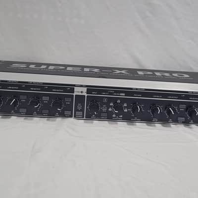 Behringer Super-X Pro CX3400 2/3-Way Stereo 4-Way Mono Crossover