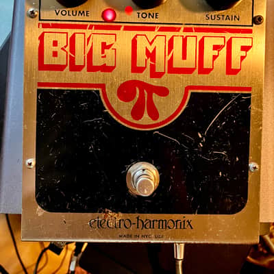 Electro-Harmonix Classic Big Muff Pi NYC V9 Frantone era Distortion Sustainer w/ Wooden Box - 2004 image 2