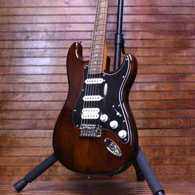 Squier Classic Vibe '70s Stratocaster® HSS, Laurel Fingerboard, Walnut image 3