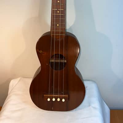 Vintage Kapalai by Kamaka Soprano Ukulele – Hand Made in Hawaii by Takamori – c. 1950s–60s – Provenanced Kāneʻohe Original OwnEr image 10